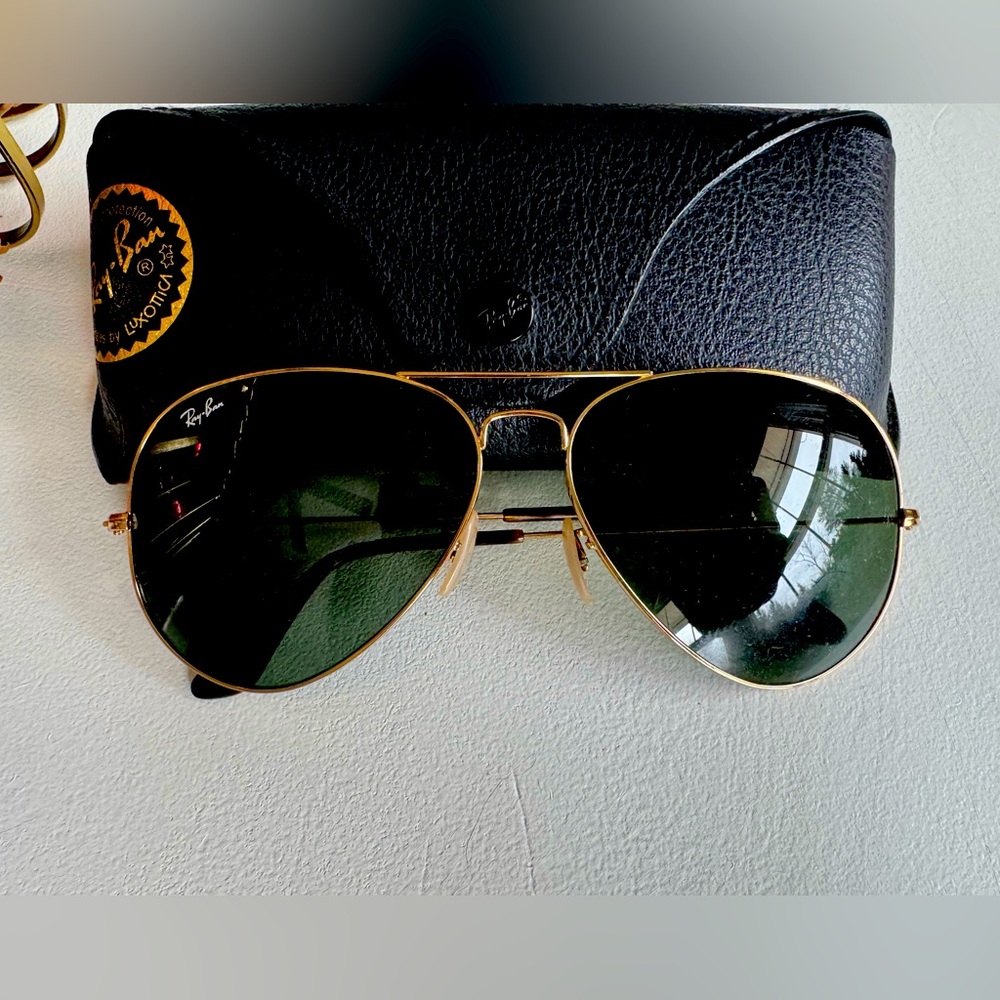 Ray-Ban Oversized Aviators RB3026